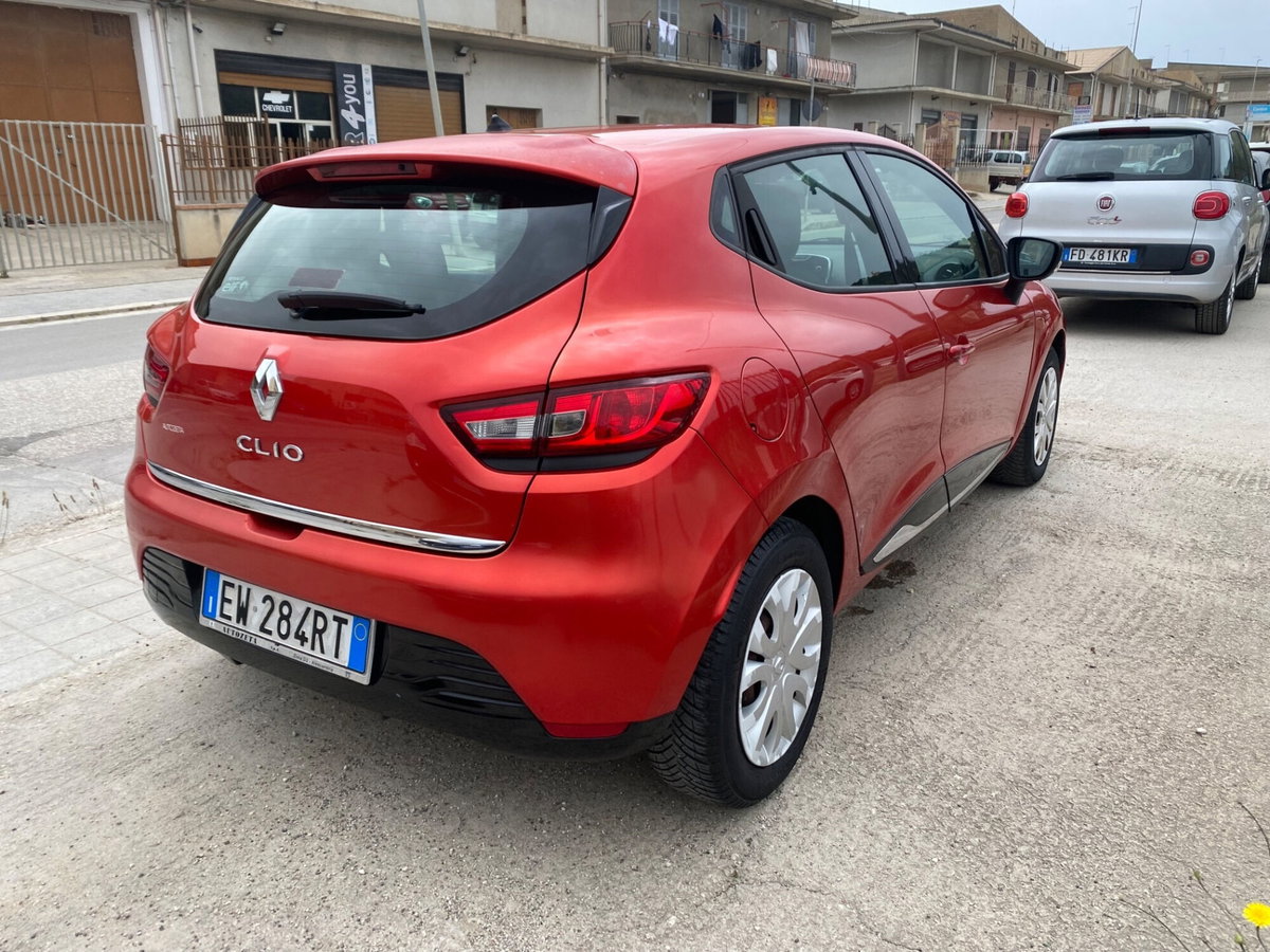 Renault Clio 1.2 75CV GPL 5 porte Live (5)