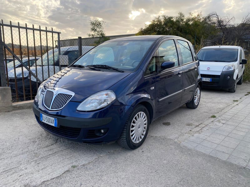 Lancia Musa Multijet 16V Argento