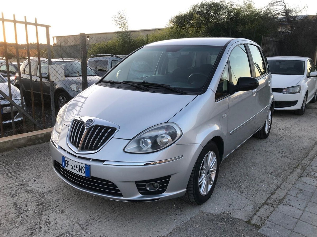 Lancia Musa 1.3 Mjt 95 CV Gold