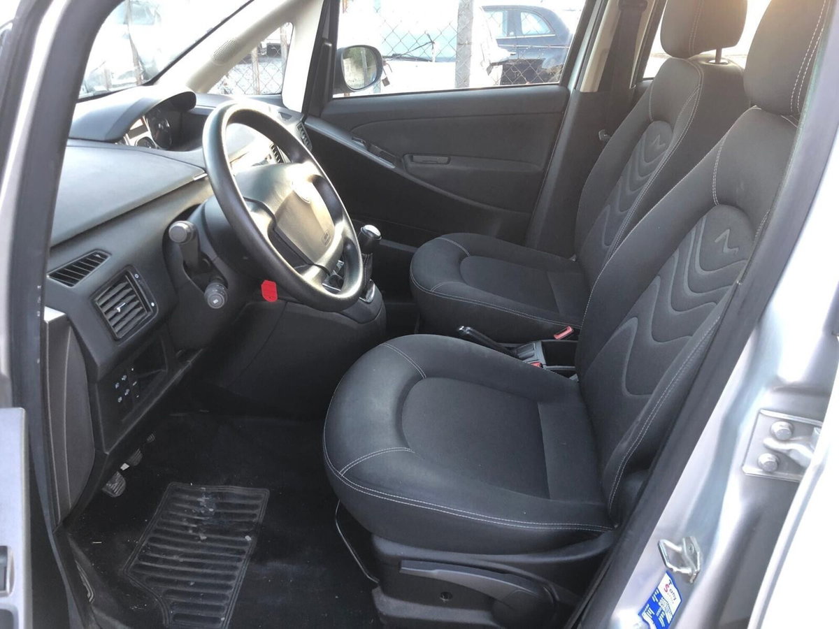 Lancia Musa 1.3 Mjt 95 CV Gold (8)