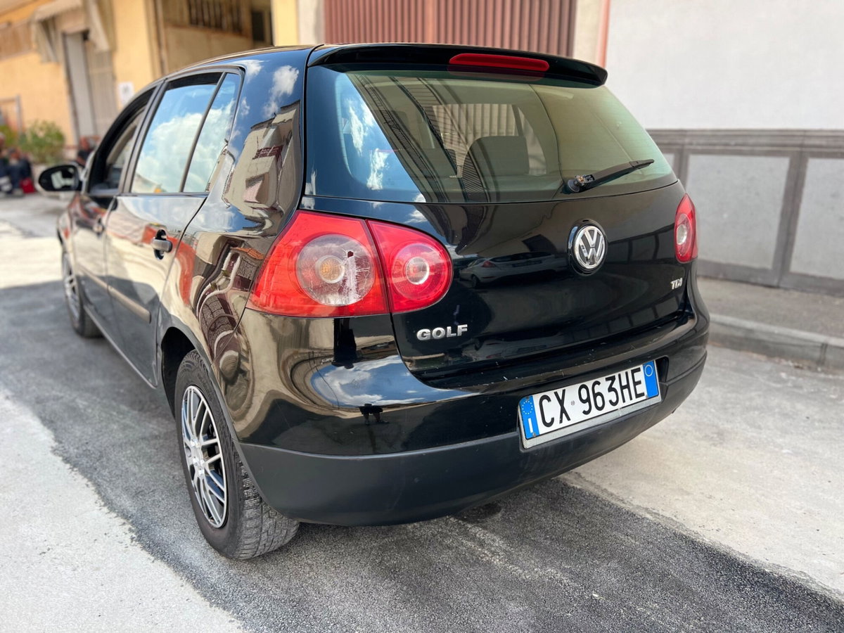 Volkswagen Golf 1.9 TDI 5p. Comfortline (2)
