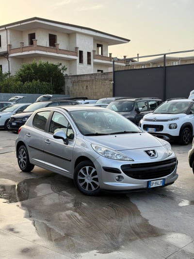 Peugeot 207 VTi 95CV 5p. ONE Line usata