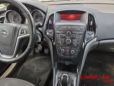 Opel Astra 1.4 Turbo 140CV 5 porte Cosmo (13)