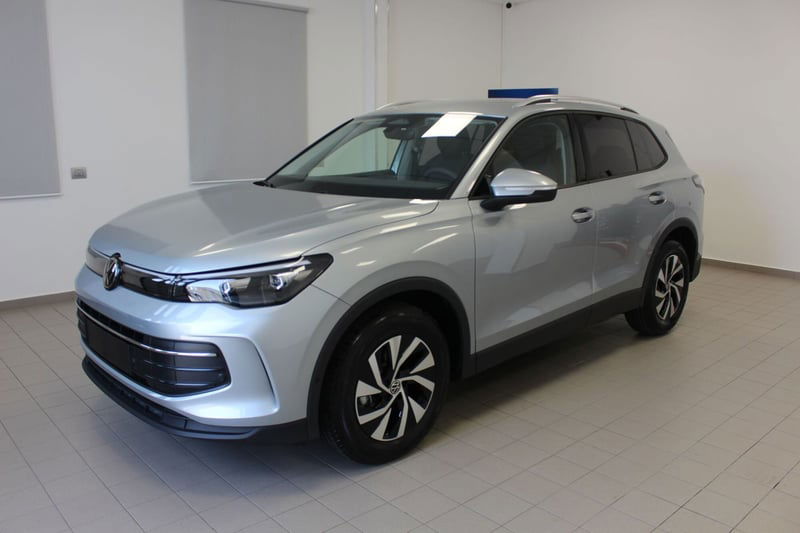Volkswagen Tiguan 1.5 etsi Edition 130cv dsg