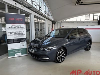 Volkswagen Golf 2.0 TDI 150 CV DSG SCR Style usata
