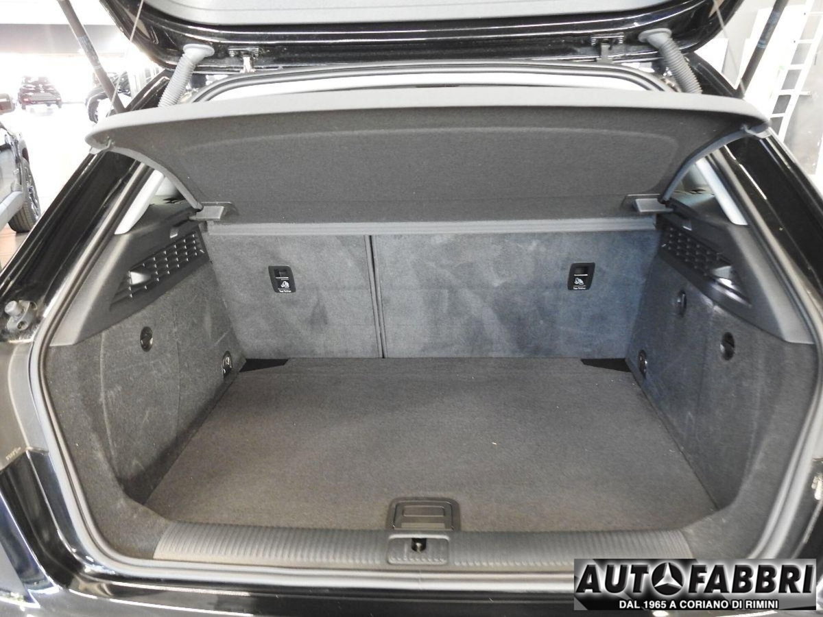 Audi A3 Sportback 1.6 TDI 116 CV S tronic (19)