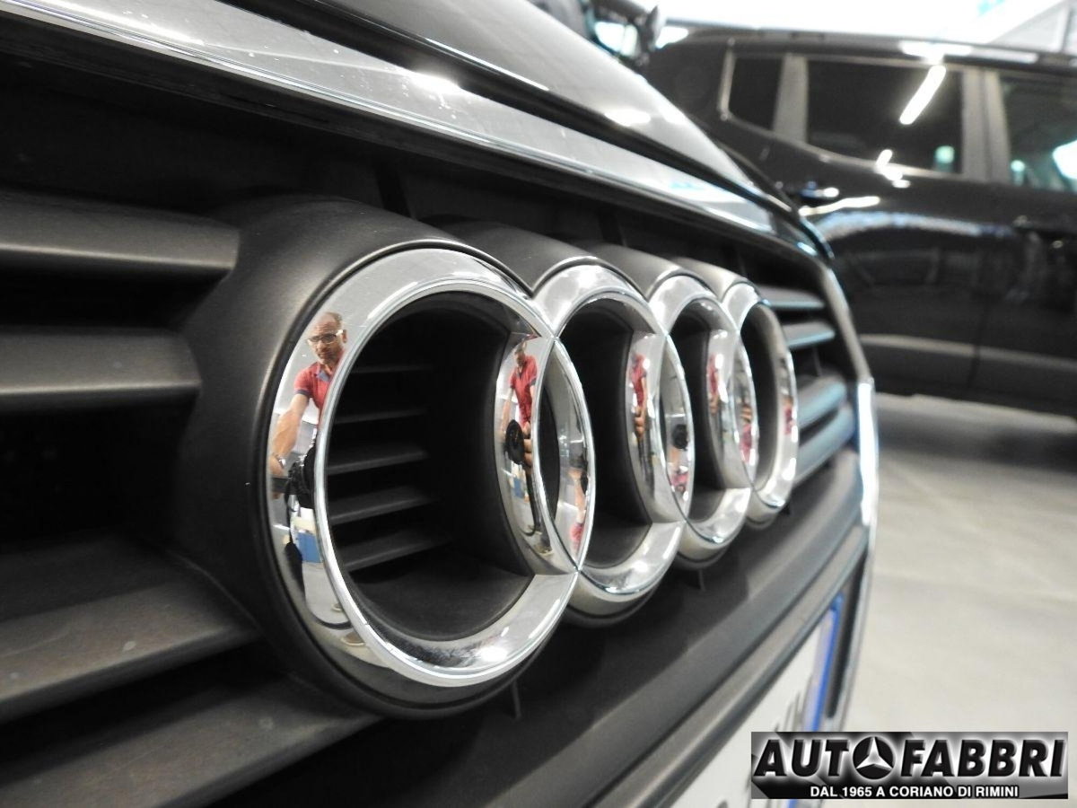 Audi A3 Sportback 1.6 TDI 116 CV S tronic (7)
