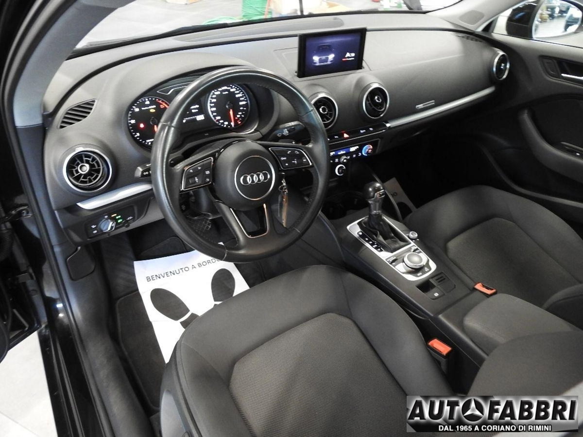 Audi A3 Sportback 1.6 TDI 116 CV S tronic (8)