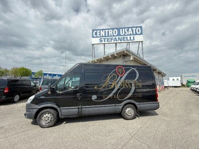 Iveco Daily Telaio 35S17L 3.0 HPT PC Cabinato usata