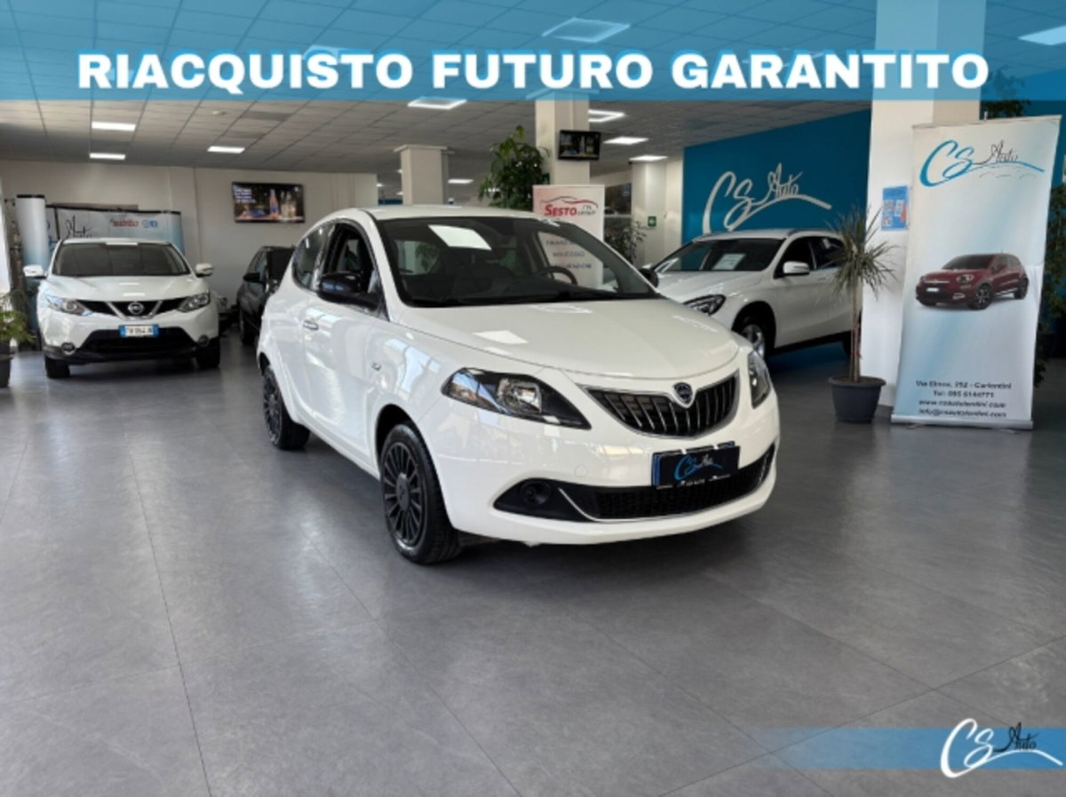 Lancia Ypsilon 1.0 FireFly 5 porte S&S Hybrid Ecochic UnYca