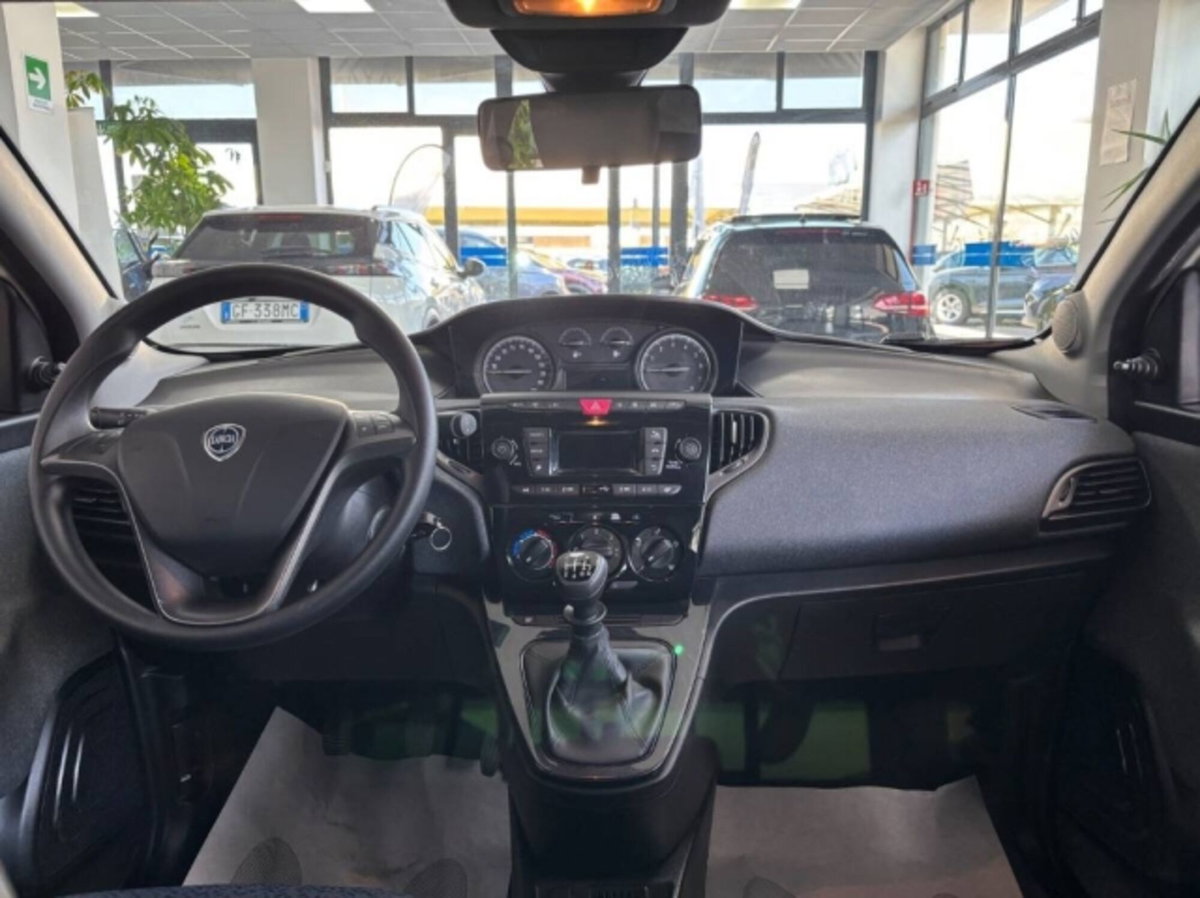 Lancia Ypsilon 1.0 FireFly 5 porte S&S Hybrid Ecochic UnYca (7)