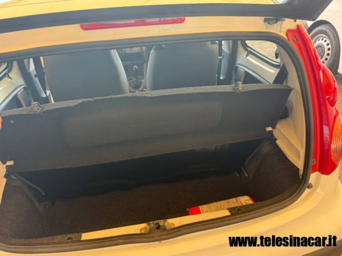 Peugeot 107 68CV 3p. Desir (14)