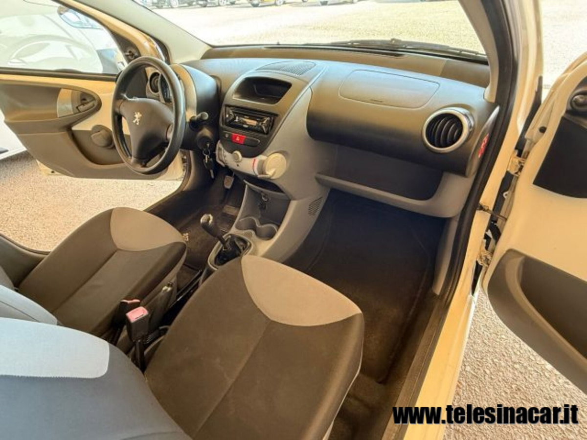 Peugeot 107 68CV 3p. Desir (15)