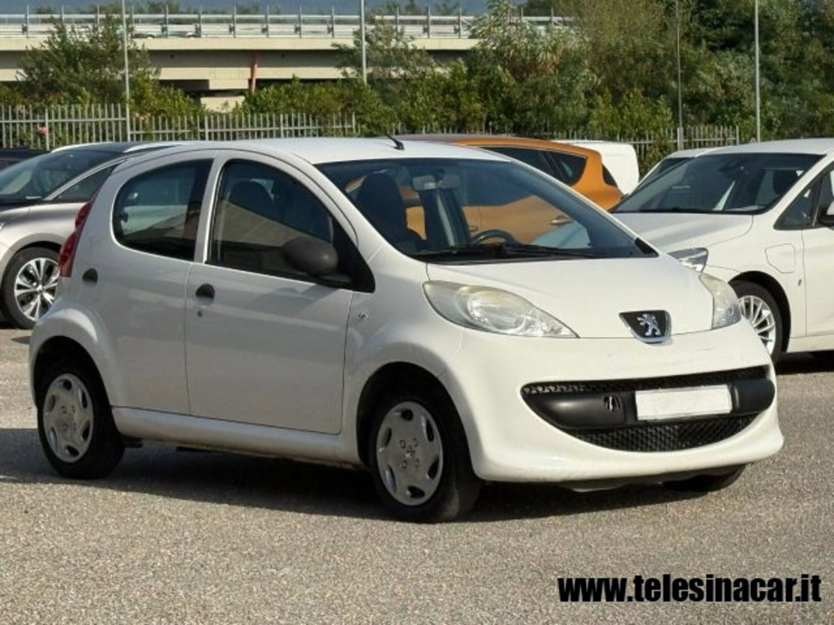Peugeot 107 68CV 3p. Desir (4)