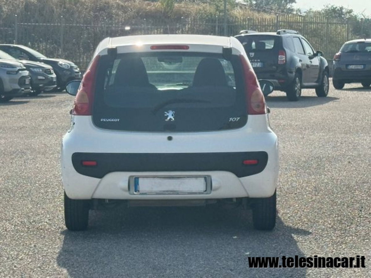 Peugeot 107 68CV 3p. Desir (7)
