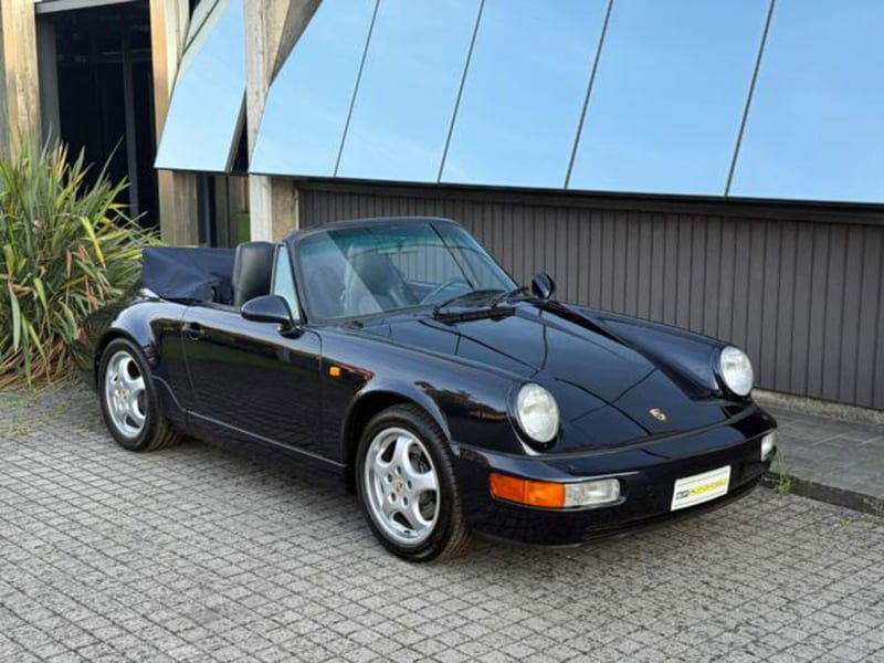Porsche 911 Cabrio Carrera 4