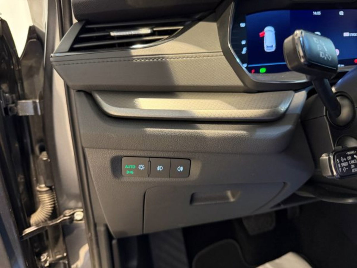 Skoda Octavia 2.0 TDI EVO SCR DSG Executive (10)