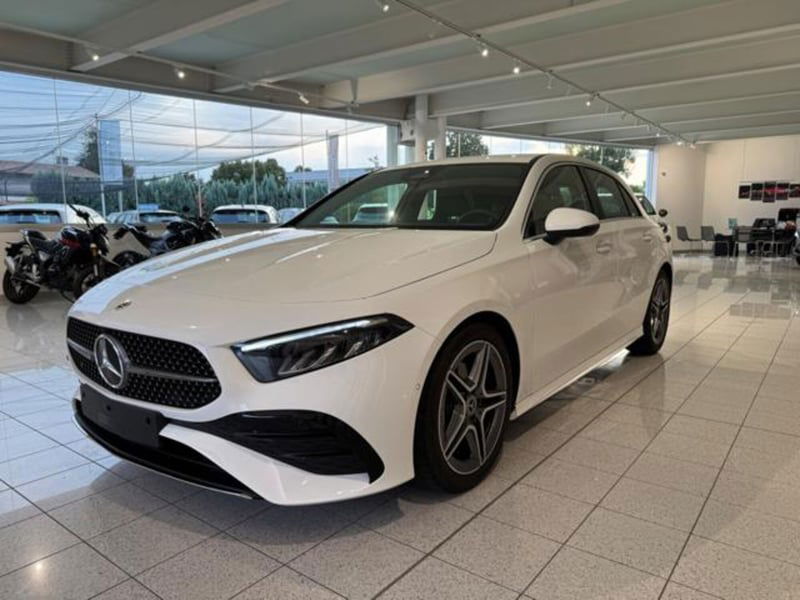 Mercedes-Benz Classe A Sedan 200 d AMG Line Premium Plus auto