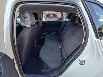 Volkswagen Polo 1.0 evo Life 80cv (13)