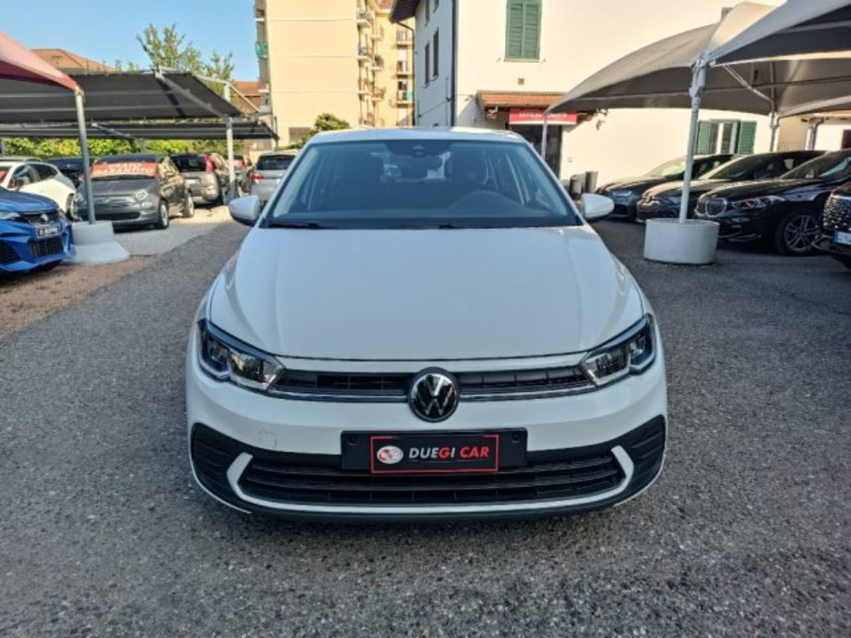 Volkswagen Polo 1.0 Life 80cv (2)