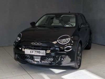 Fiat 600 1.2 hybrid La Prima 145cv auto nuova
