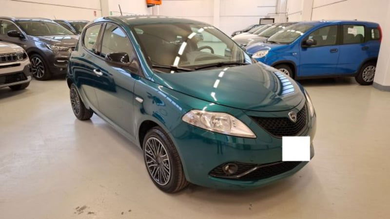 Lancia Ypsilon 1.2 69 CV 5 porte GPL Ecochic Gold