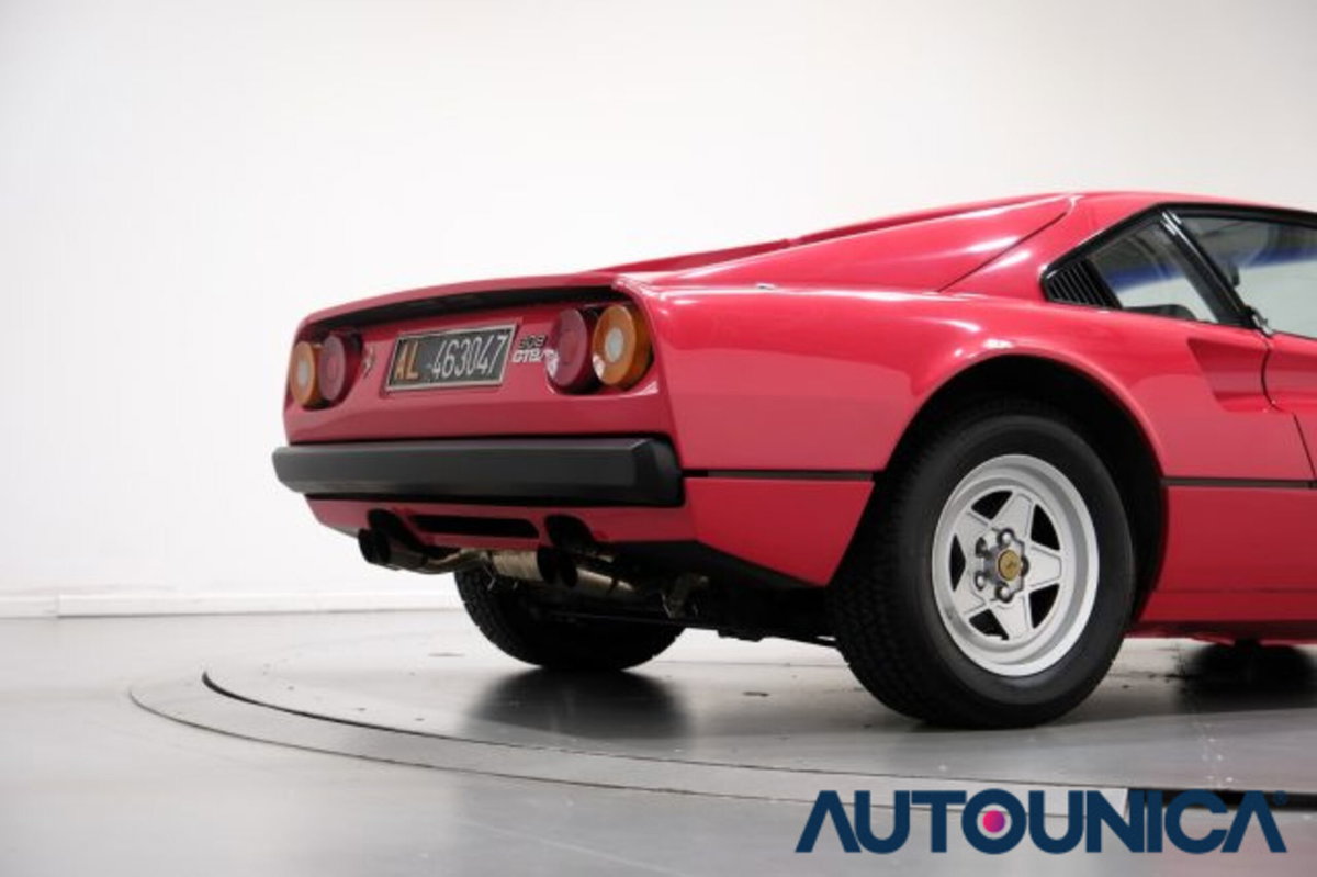 Ferrari 308 308 GTBi Quattrovalvole (14)