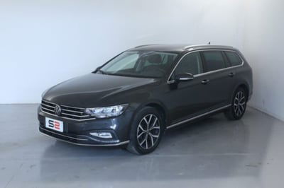 Volkswagen Passat Variant 2.0 TDI SCR EVO DSG Business usata