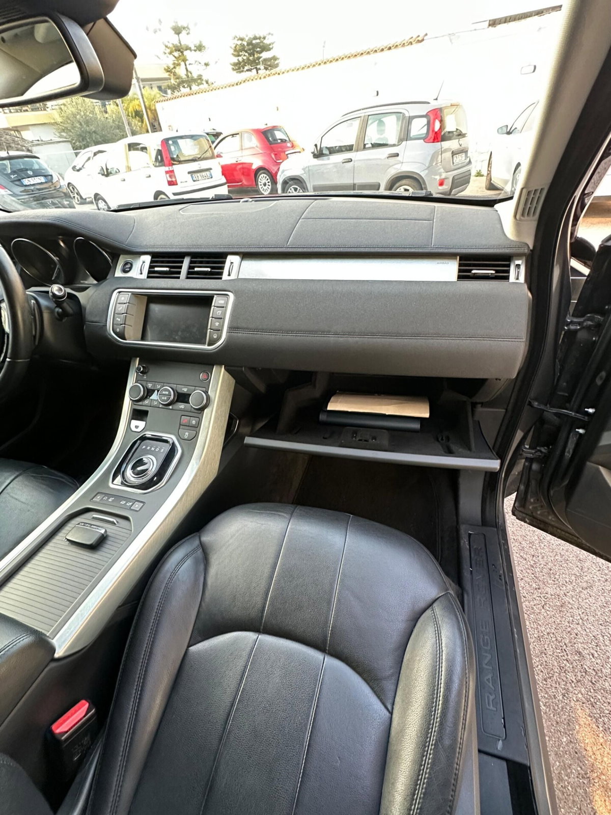 Land Rover Range Rover Evoque 2.0 TD4 150 CV 5p. Pure (18)