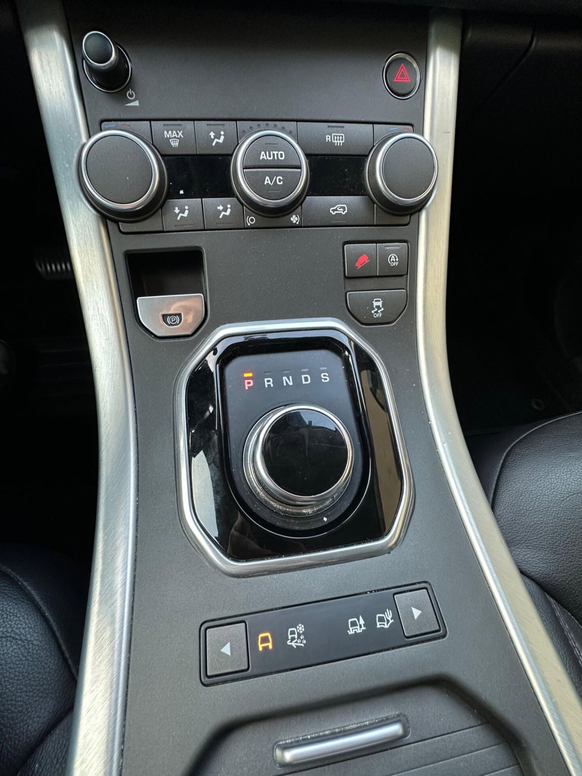 Land Rover Range Rover Evoque 2.0 TD4 150 CV 5p. Pure (20)