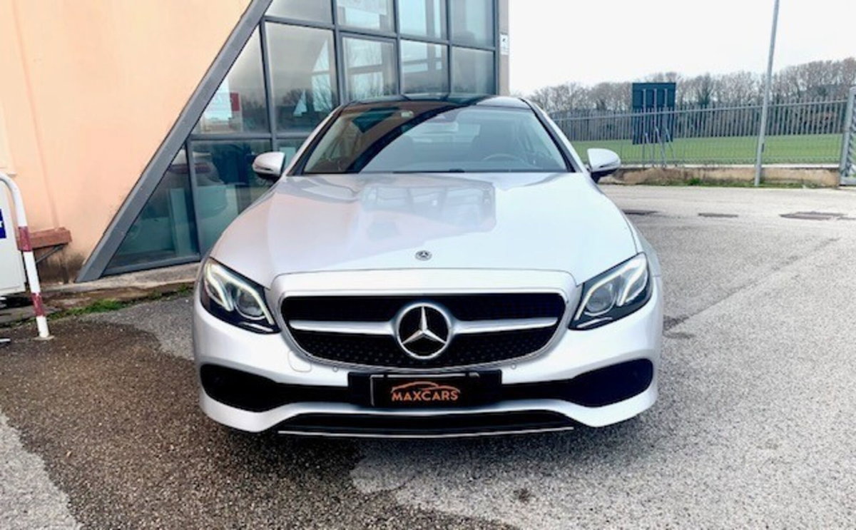 Mercedes-Benz Classe E Coupé 350 d 4Matic Business Sport