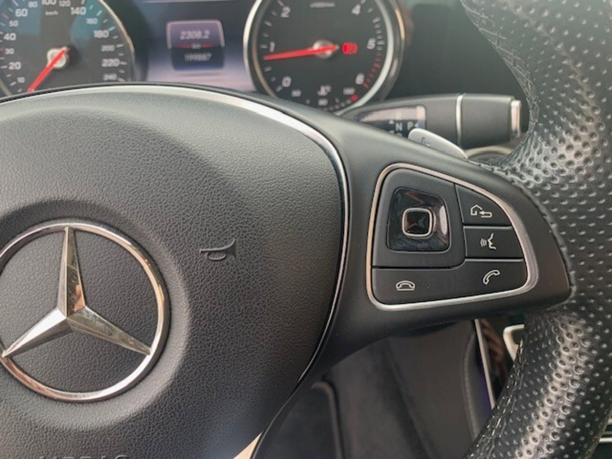 Mercedes-Benz Classe E Coupé 350 d 4Matic Business Sport (14)