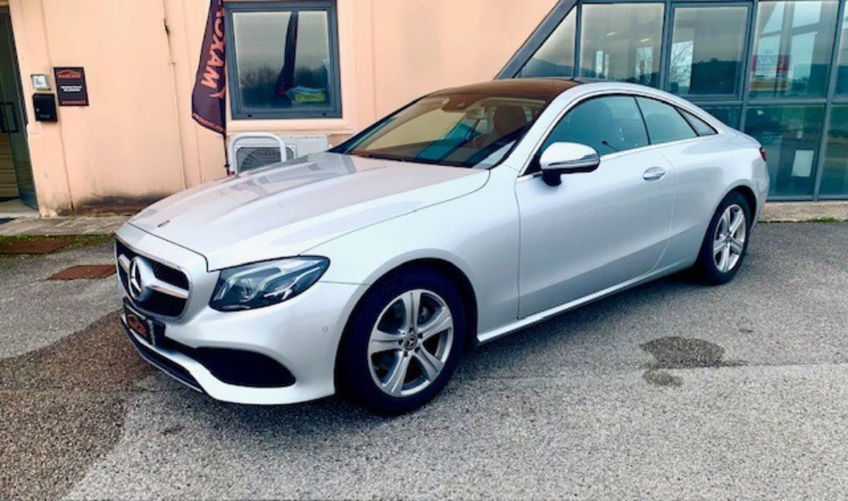 Mercedes-Benz Classe E Coupé 350 d 4Matic Business Sport (3)