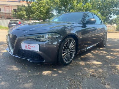 Alfa Romeo Giulia 2.2 Turbodiesel 180 CV AT8 Super usata