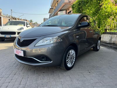 Lancia Ypsilon 1.2 69 CV 5 porte Gold usata