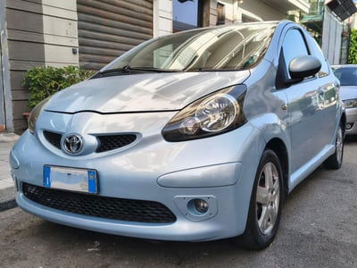Toyota Aygo 1.0 12V VVT-i 5 porte Sol