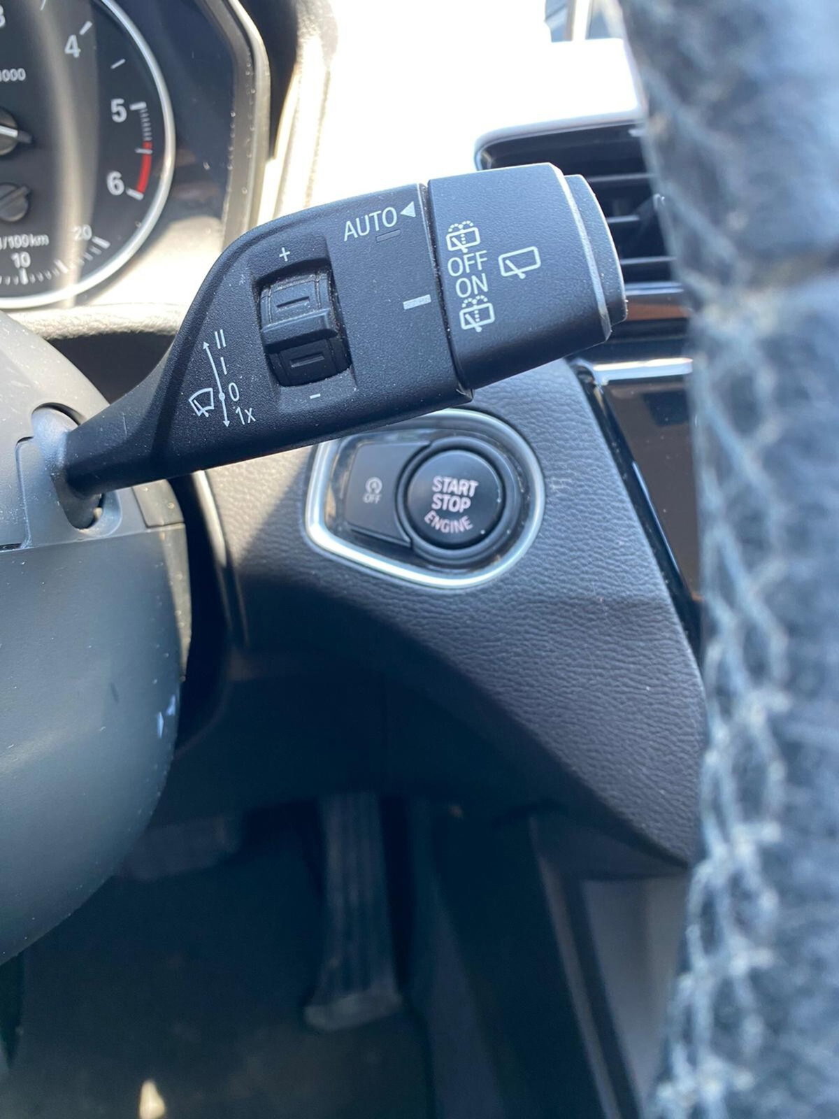 BMW X1 sDrive18d Business (16)