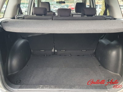 Suzuki Grand Vitara 1.9 DDiS 5 porte Crossover (16)