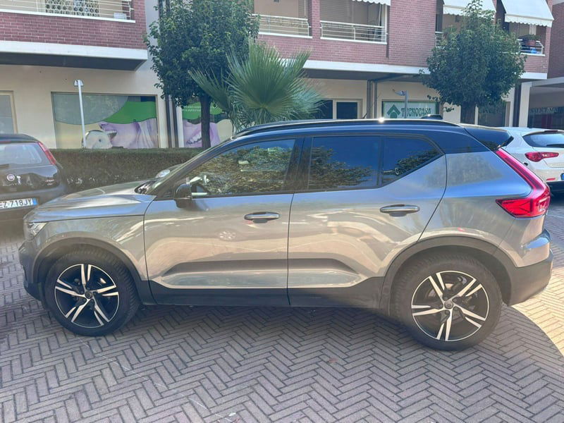 Volvo XC40 D3 AWD Geartronic R-design