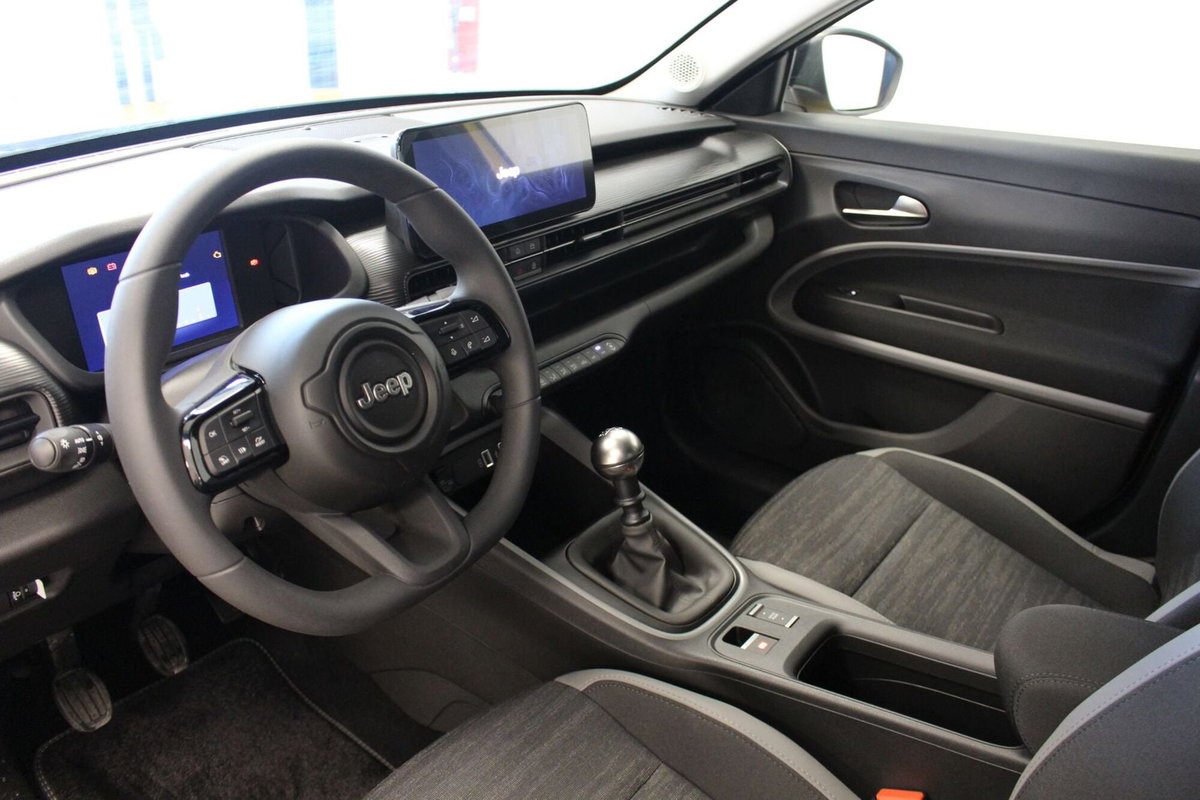 Jeep Avenger 1.2 turbo Longitude fwd 100cv (7)