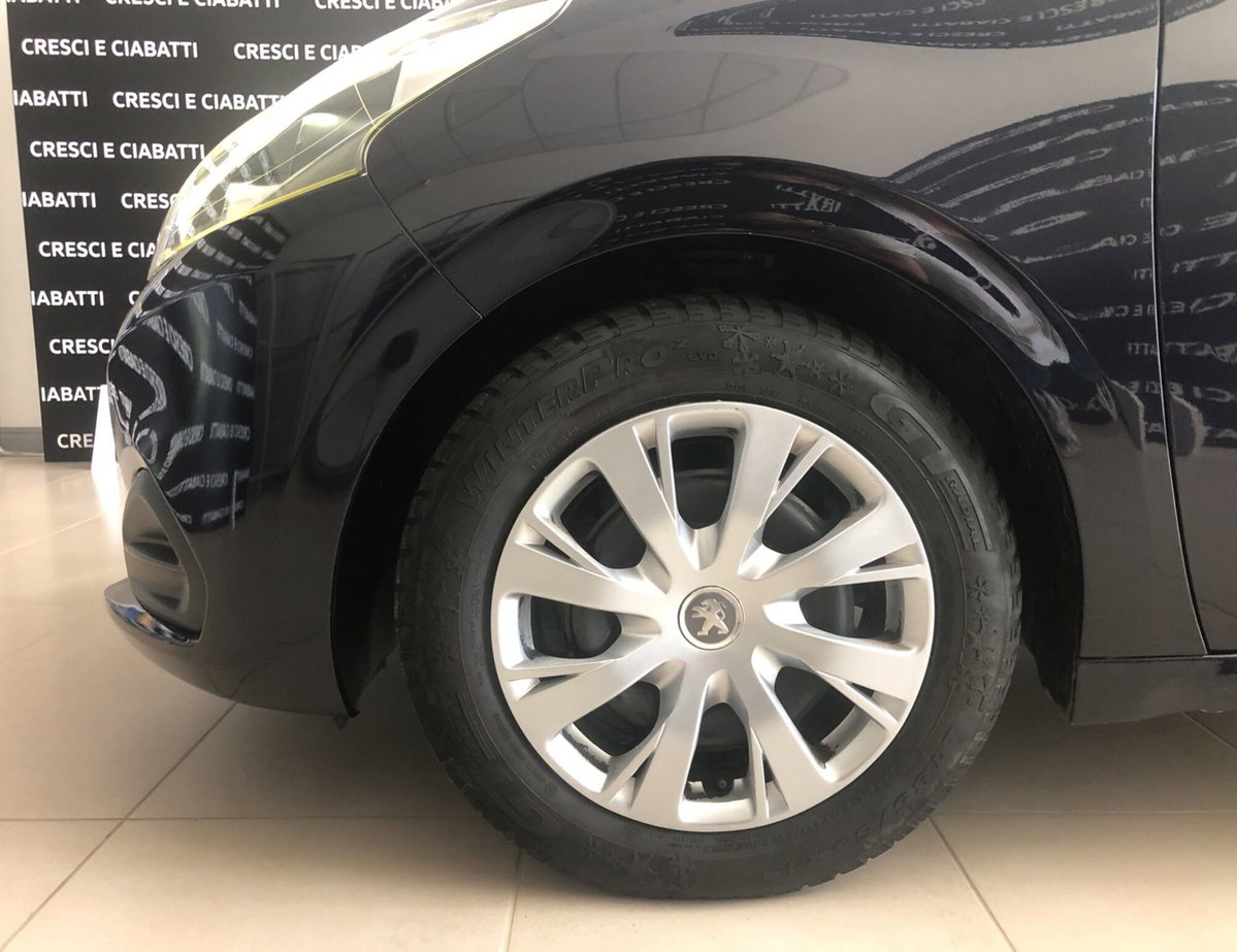 Peugeot 208 82 5 porte Active (7)
