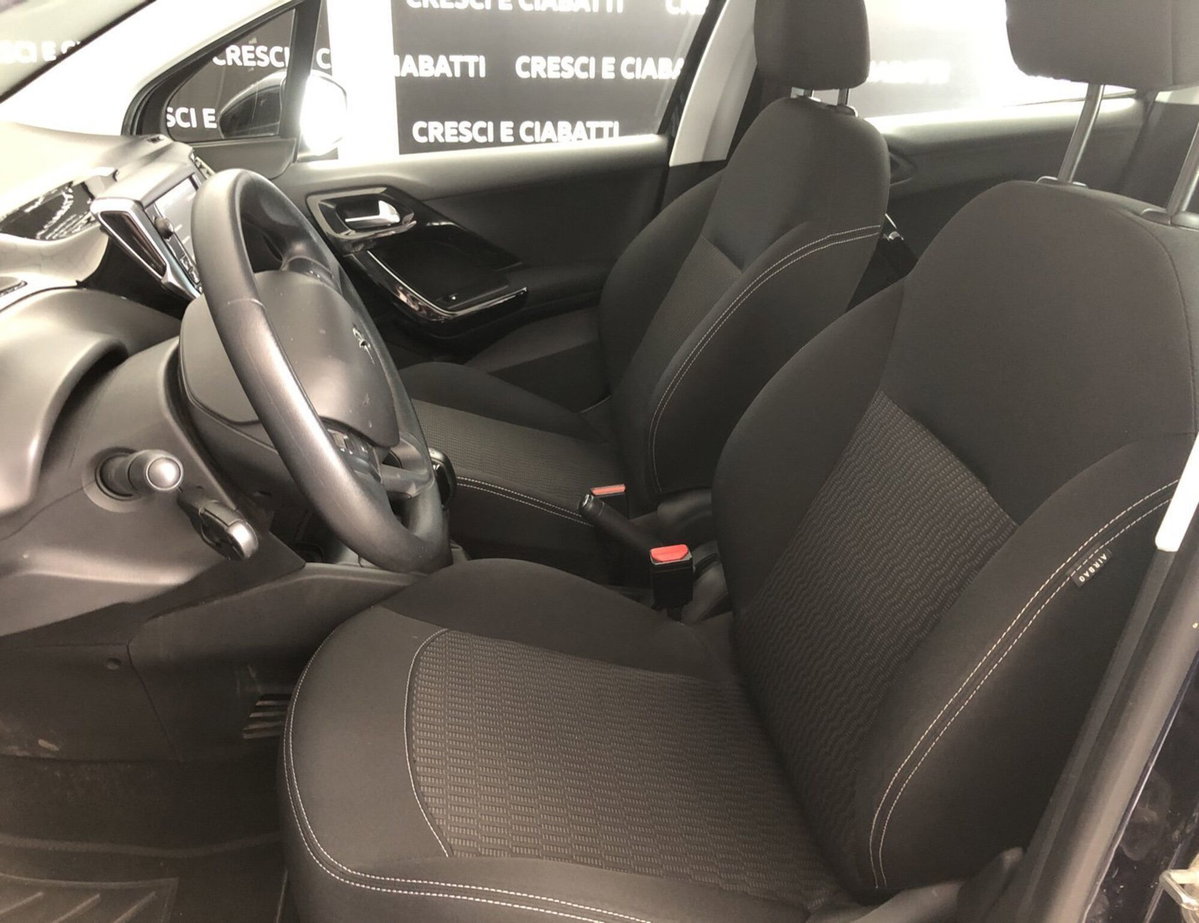 Peugeot 208 82 5 porte Active (8)
