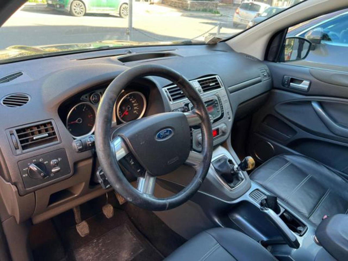 Ford Kuga 2.0 TDCi 136 CV 2WD Titanium DPF (11)