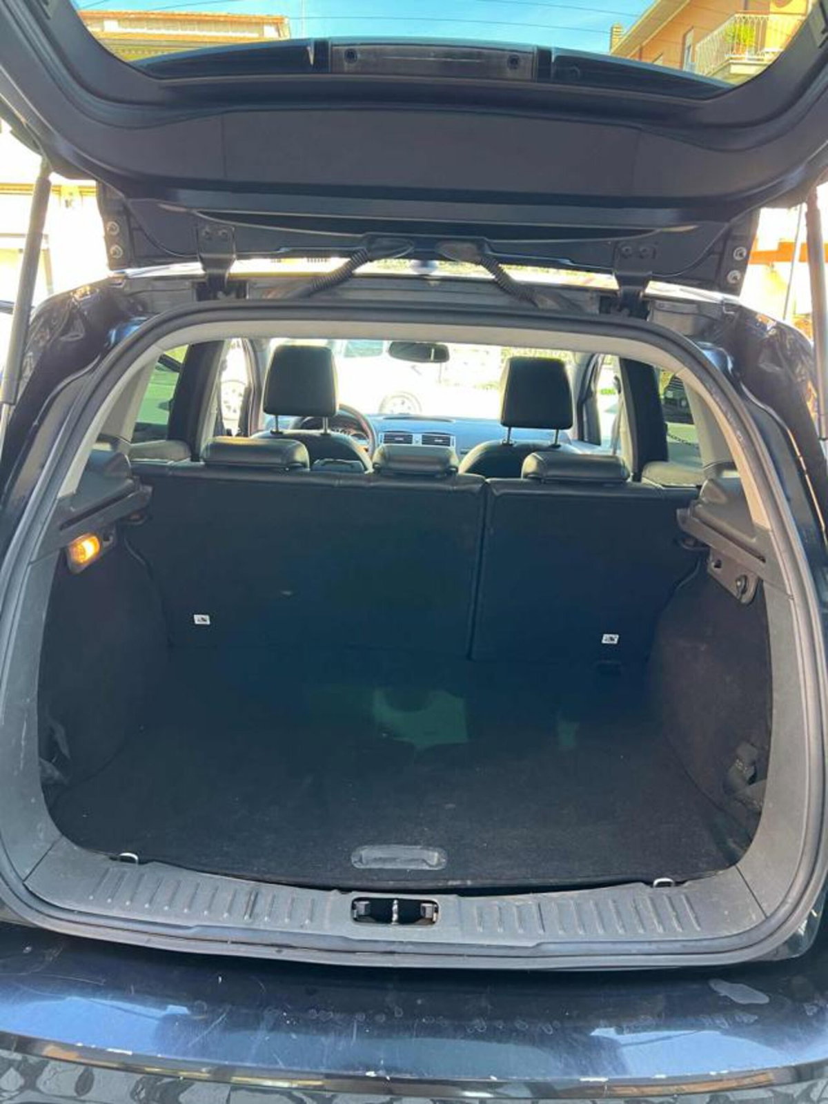 Ford Kuga 2.0 TDCi 136 CV 2WD Titanium DPF (17)