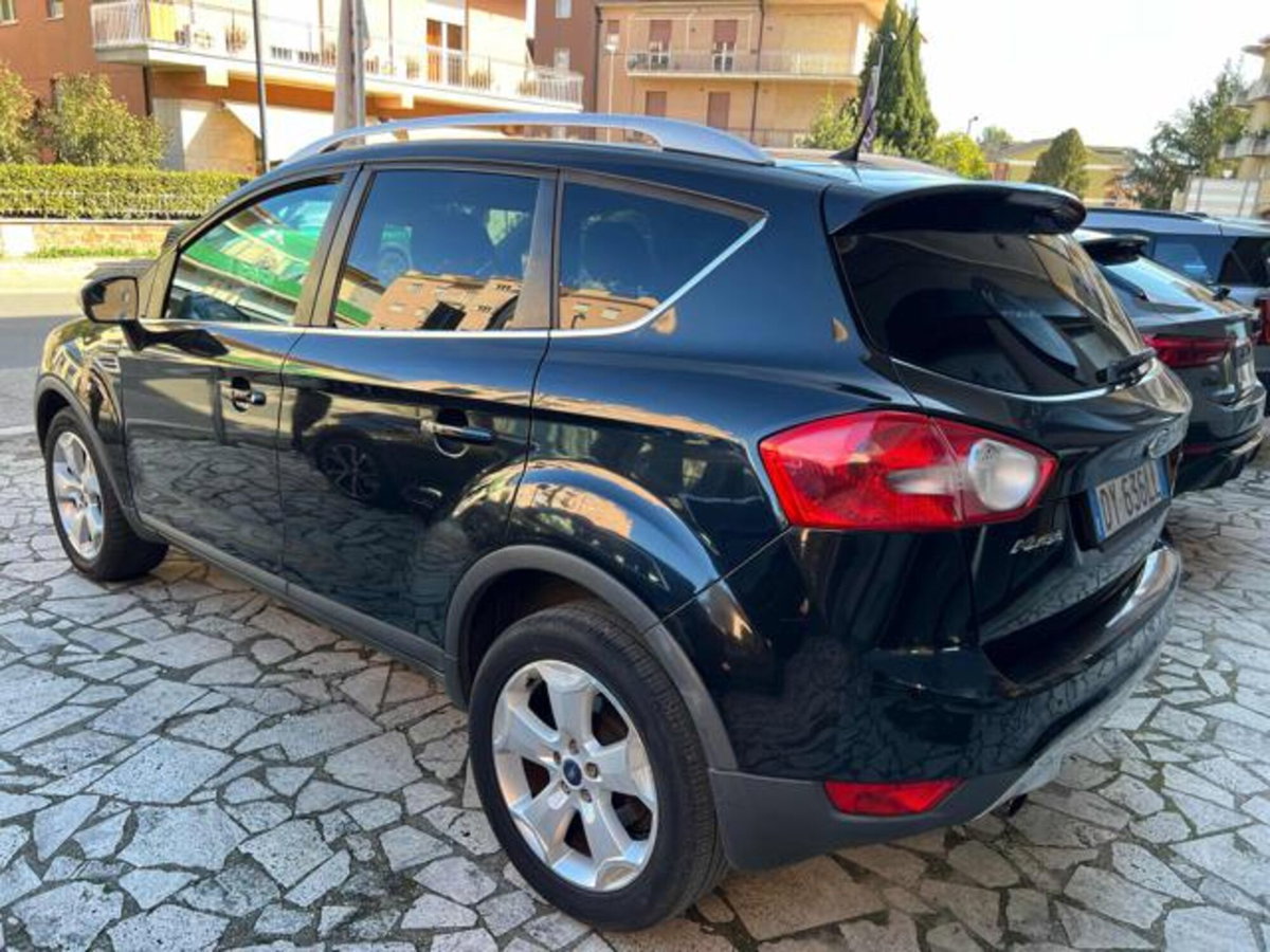 Ford Kuga 2.0 TDCi 136 CV 2WD Titanium DPF (6)