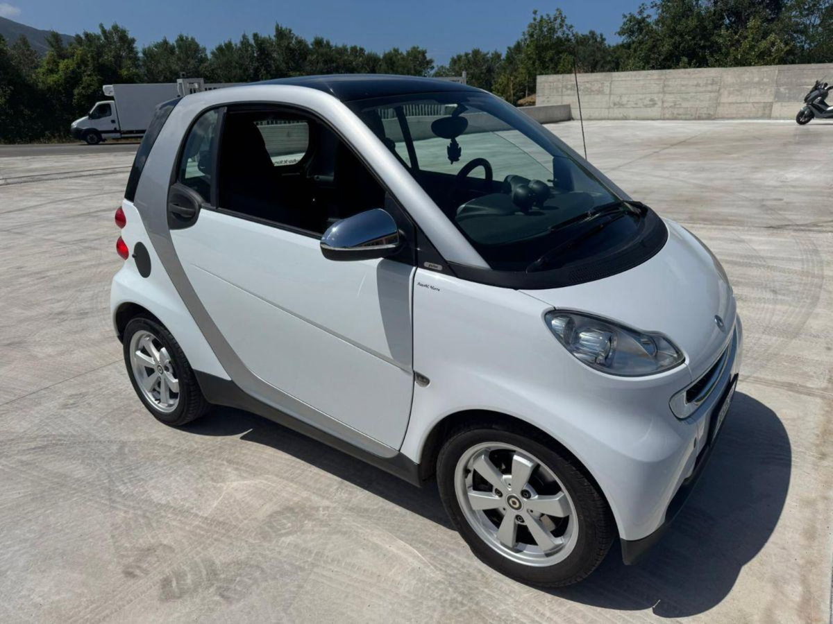 smart Fortwo 1000 52 kW MHD coupé passion