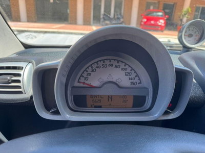 smart Fortwo 1000 52 kW MHD coupé passion (6)
