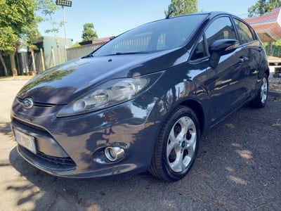 Ford Fiesta 1.4 5 porte Bz.- GPL Titanium usata