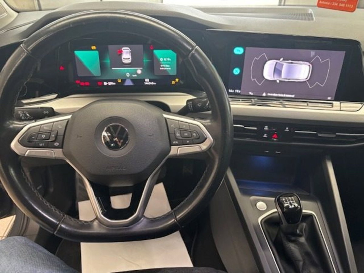Volkswagen Golf 2.0 TDI SCR Life (13)