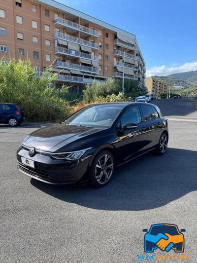 Volkswagen Golf 2.0 TDI 150 CV DSG SCR R-Line usata
